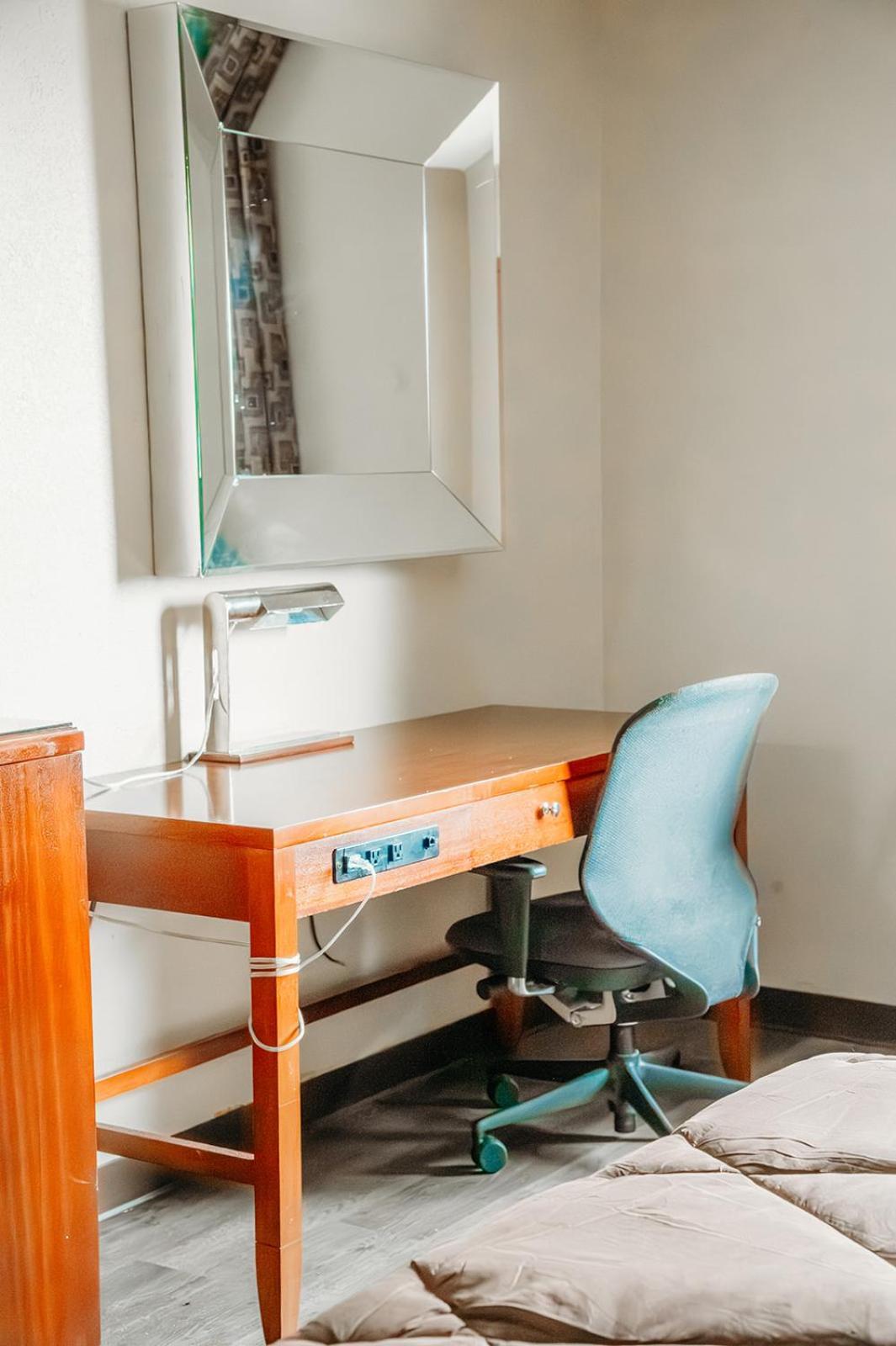 Country Garden & Suites Benton Quarto foto